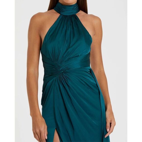 Mac Duggal NWT Open Back High Neck Side Ruched Gown in Ocean Size 6 - Picture 2 of 10